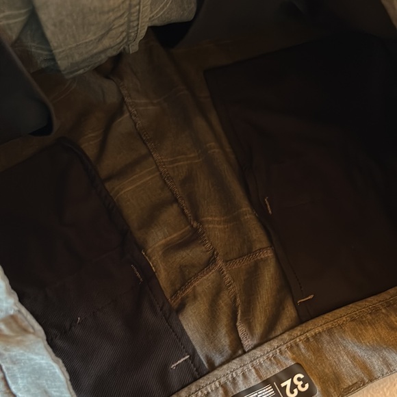 Hurley Phantom Quick Dry Shorts (32) - Picture 8 of 11